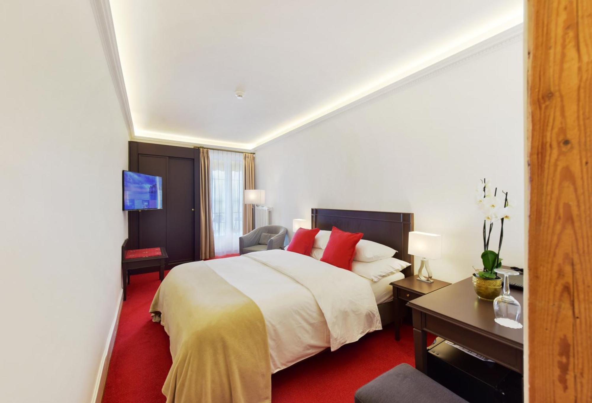Golf Hotel Rene Capt Montreux Room photo